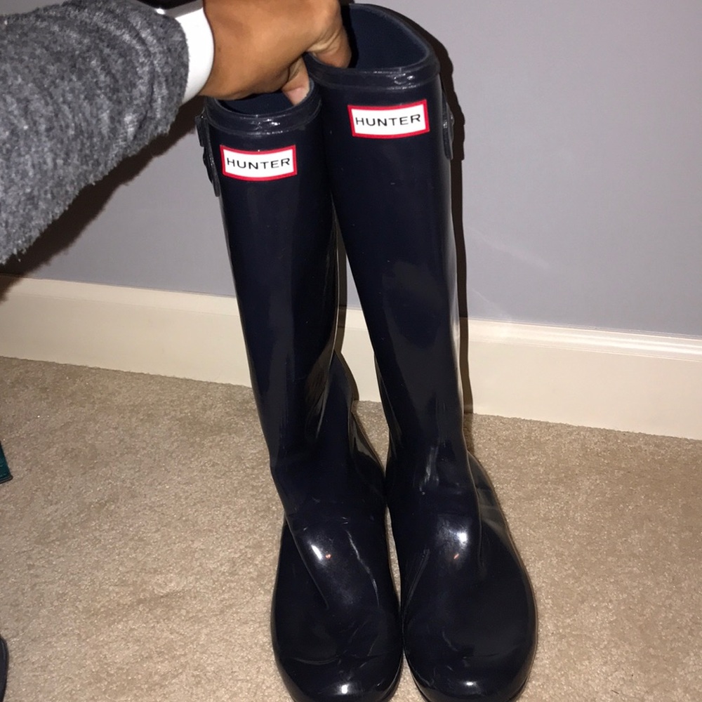 Hunter Women’s Rain Boot Tall - Navy size us 8